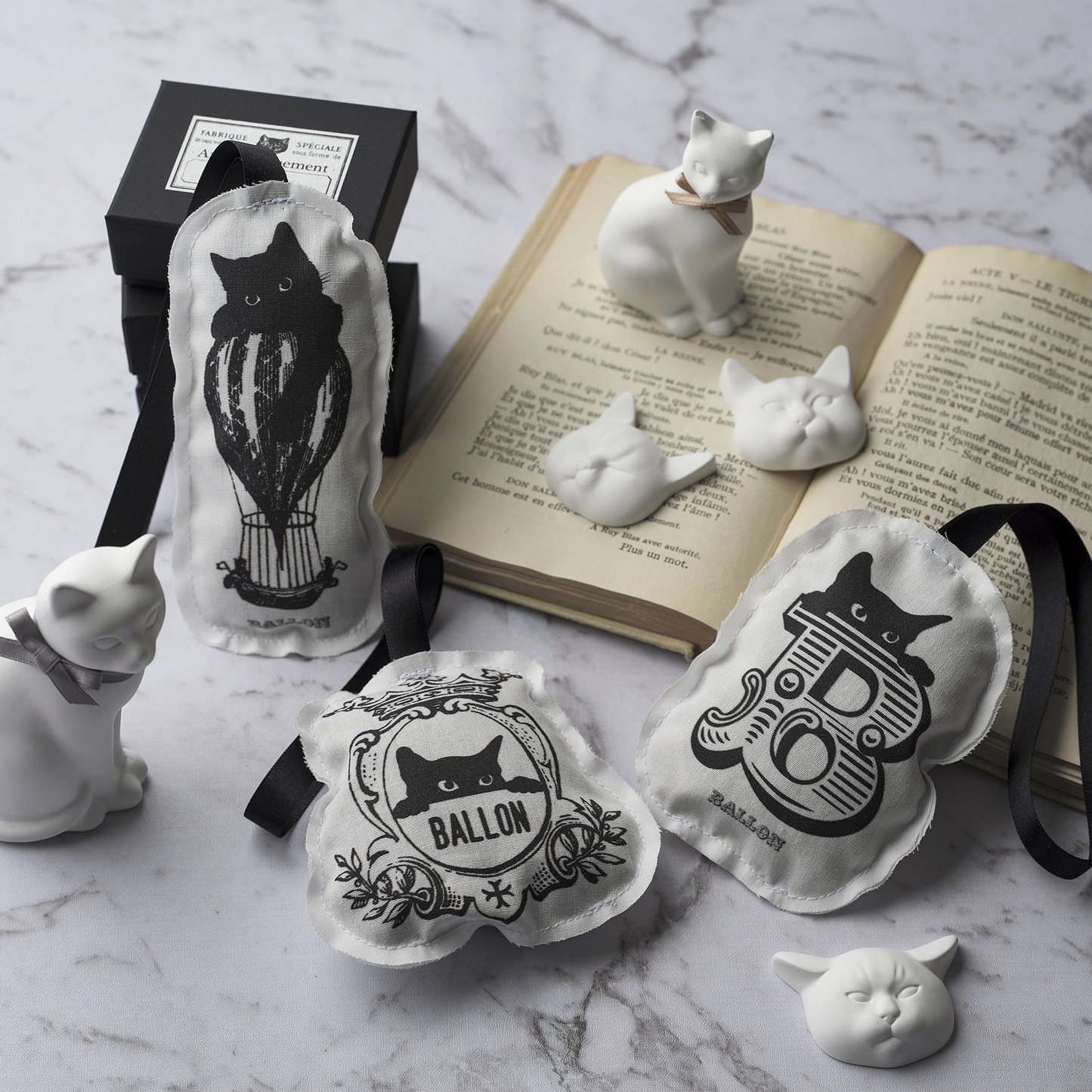 【 WE LOVE CATS! 】サシェオーナメント - TANGO BALLON -