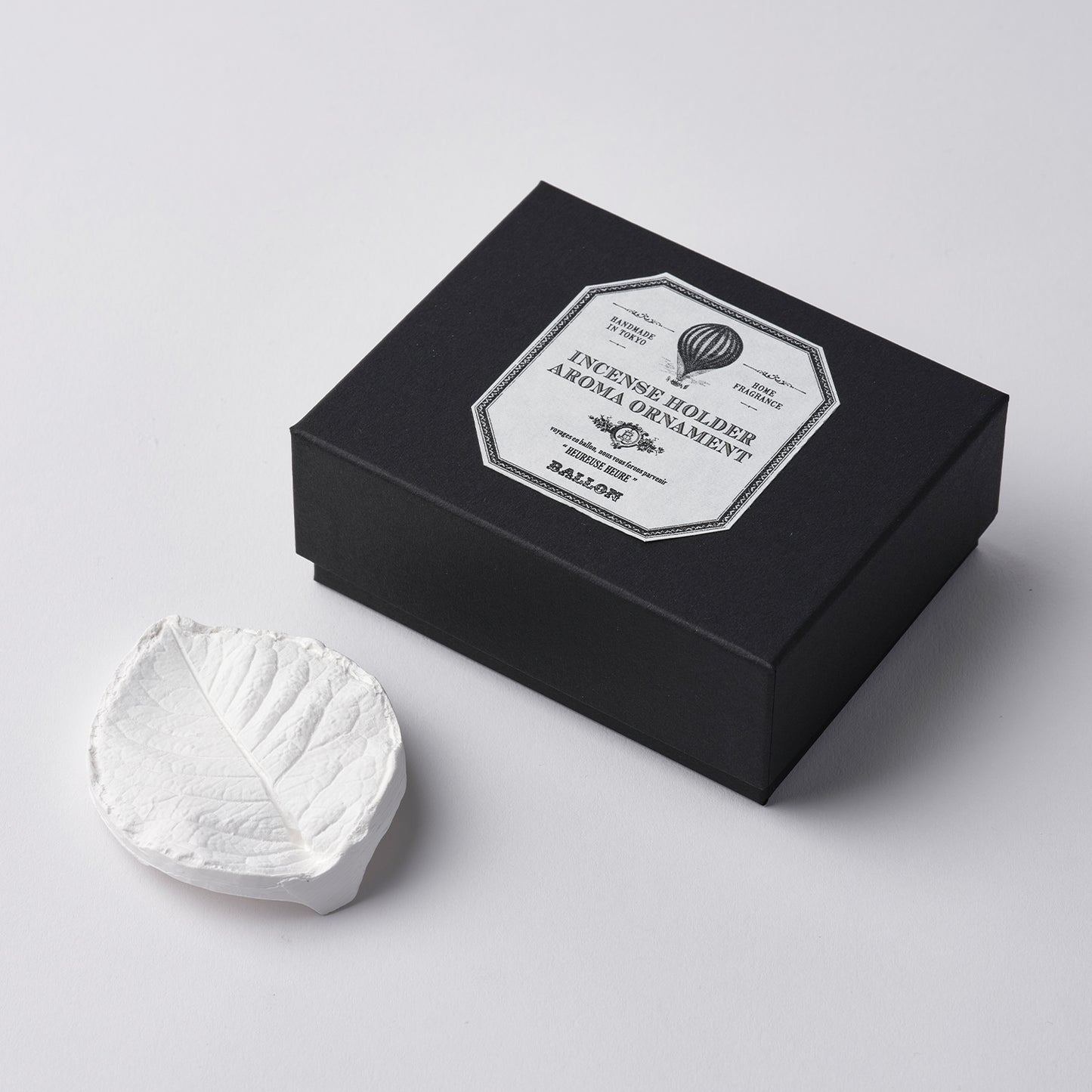 INCENSE HOLDER & AROMA ORNAMENT | Leaf-Hydrangea < あじさいの葉 >