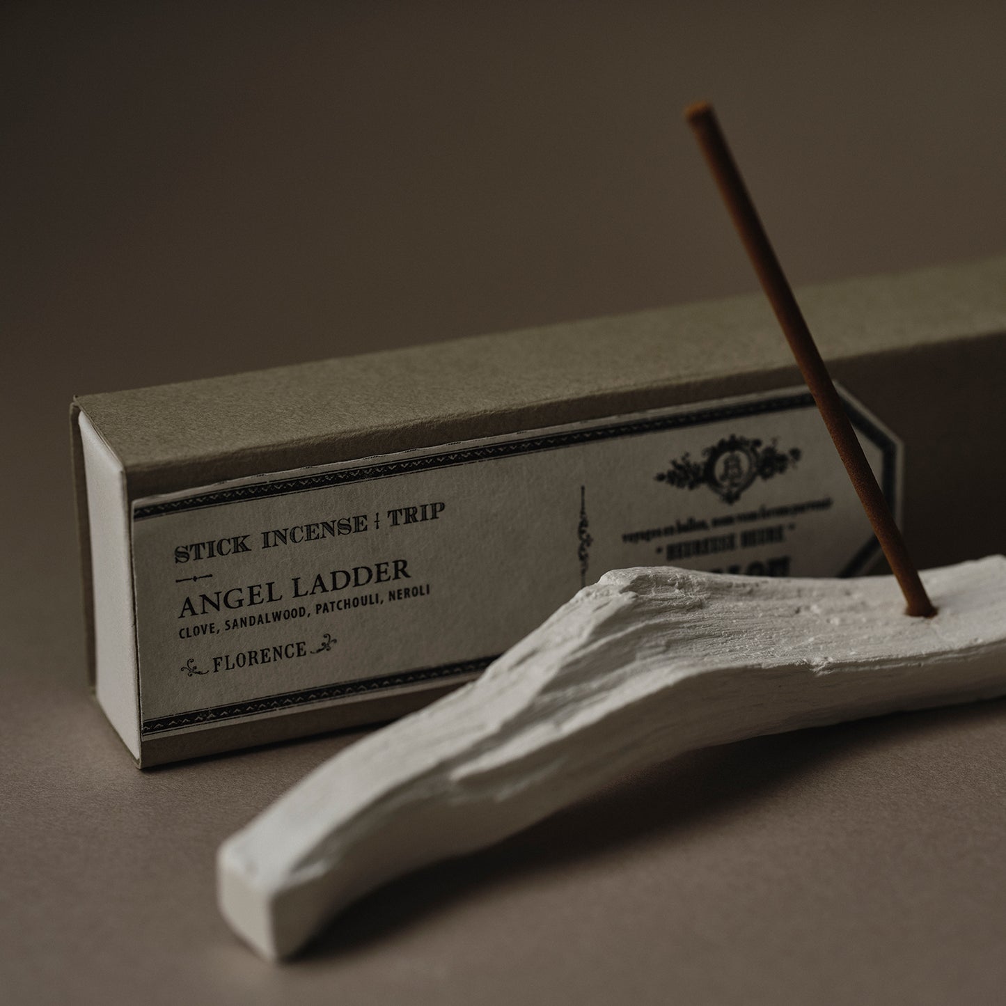 INCENSE HOLDER & AROMA ORNAMENT | Leaf-Hydrangea < あじさいの葉 >