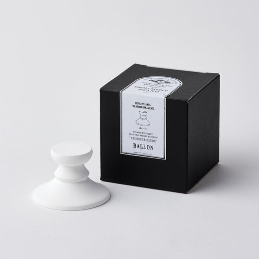 ORNAMENT STAND < COMPOTE >