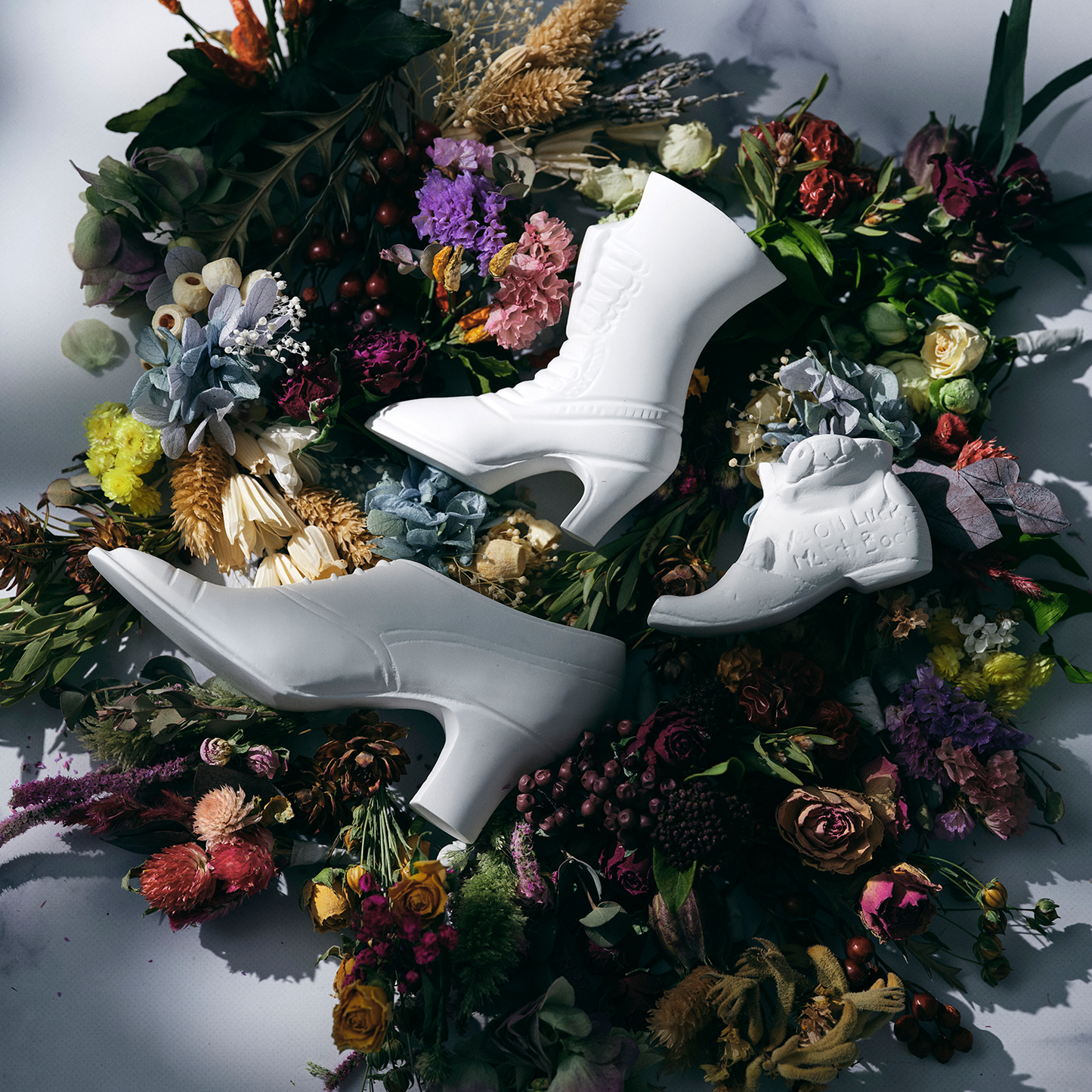 AROMA ORNAMENT FLOWER VASE "George"
