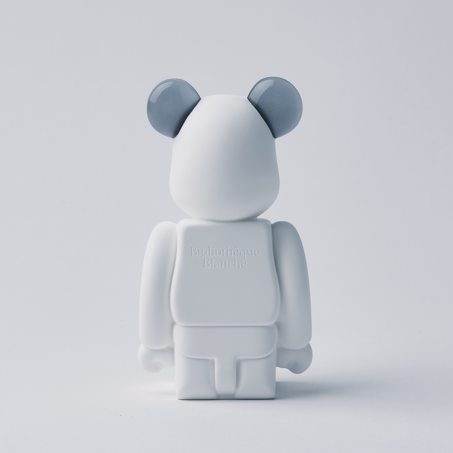 BE@RBRICK AROMA ORNAMENT No.0 LUMINOUS GRAY