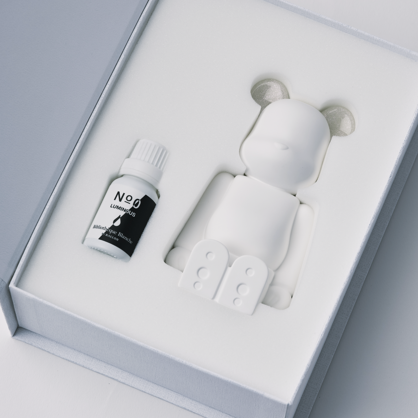 BE@RBRICK AROMA ORNAMENT No.0 LUMINOUS WHITE