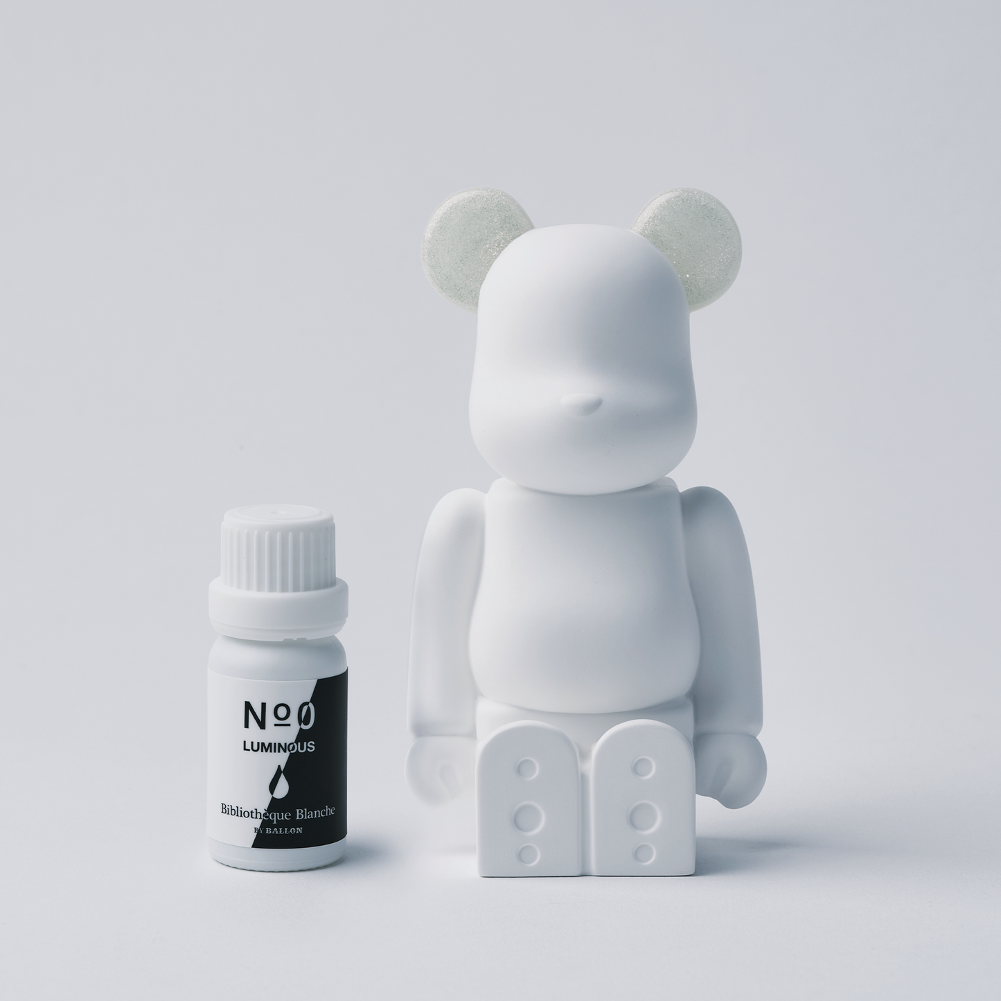 BE@RBRICK AROMA ORNAMENT No.0 LUMINOUS WHITE