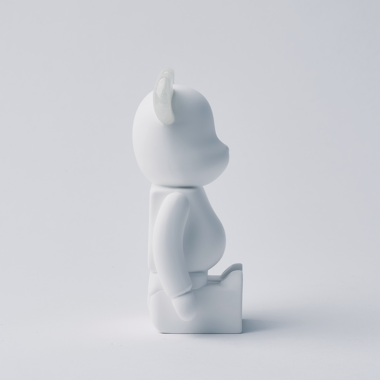 BE@RBRICK AROMA ORNAMENT No.0 LUMINOUS WHITE