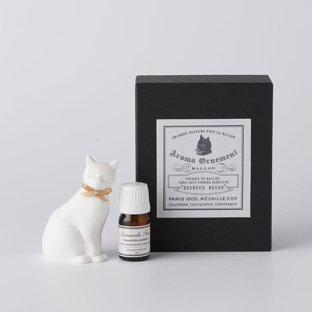 猫好きにはたまらない猫グッズ人気おすすめ|BALLON(バロン)AROMA ORNAMENT DAIFUKU アロマディフューザー